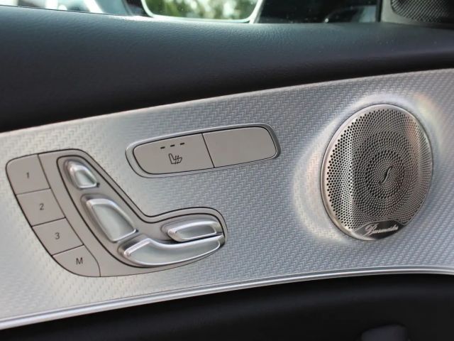 Mercedes-Benz E 400
