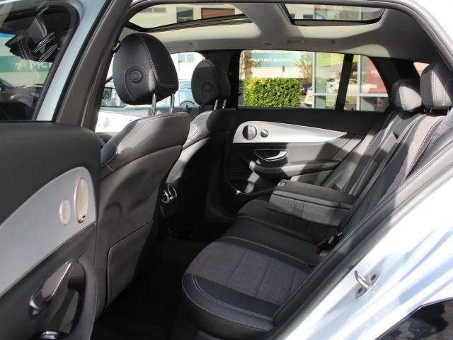 Mercedes-Benz E 400