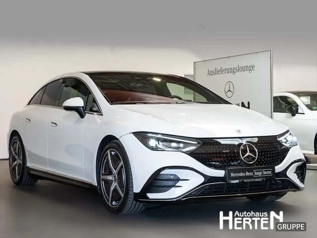 Mercedes-Benz EQE 300