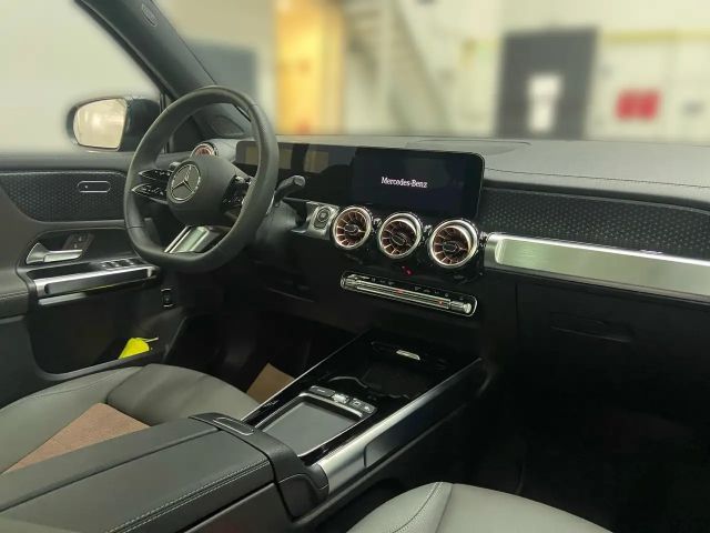 Mercedes-Benz EQB 250