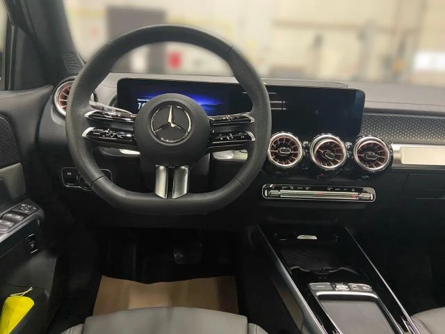 Mercedes-Benz EQB 250