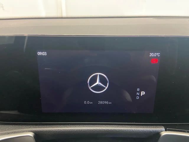Mercedes-Benz GLB 200