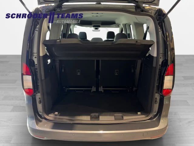 Ford Grand Tourneo
