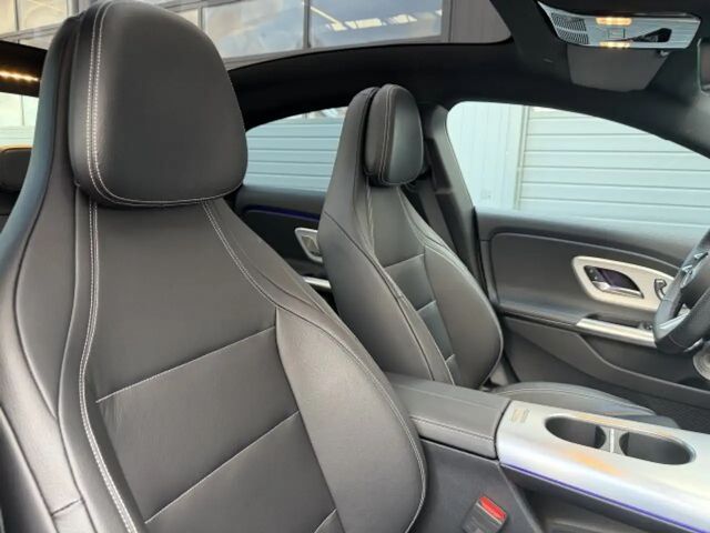Mercedes-Benz CLA 350
