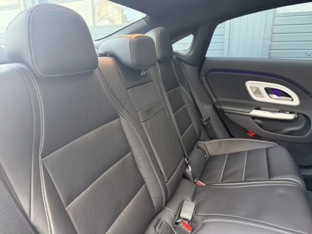 Mercedes-Benz CLA 350