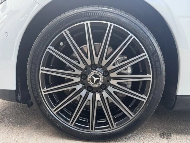 Mercedes-Benz CLA 350