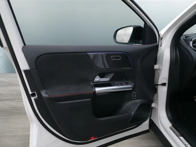 Mercedes-Benz GLA 35 AMG