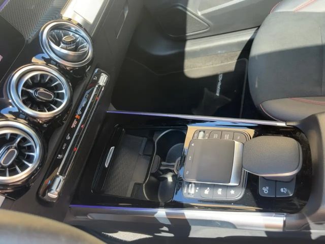 Mercedes-Benz GLB 35 AMG