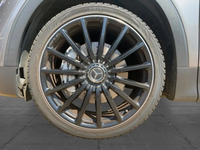 Mercedes-Benz GLB 35 AMG