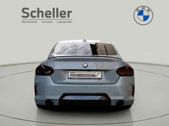 BMW 220