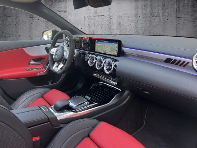 Mercedes-Benz A 45 AMG