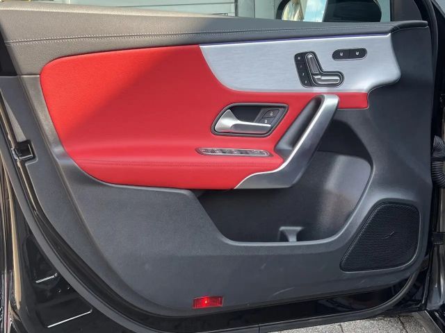 Mercedes-Benz A 45 AMG