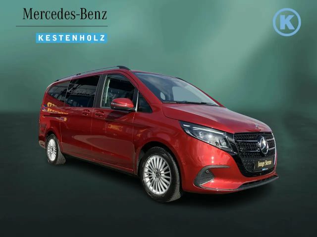 Mercedes-Benz V 220
