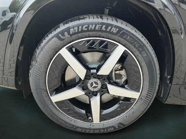 Mercedes-Benz GLB 250