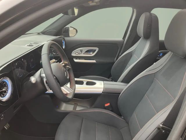 Mercedes-Benz GLB 250