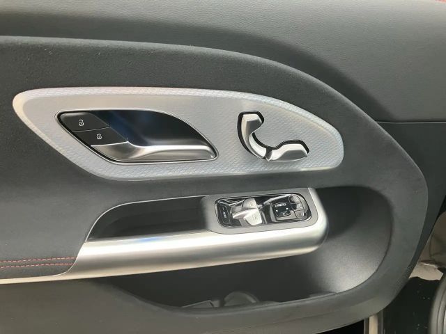 Mercedes-Benz GLB 250