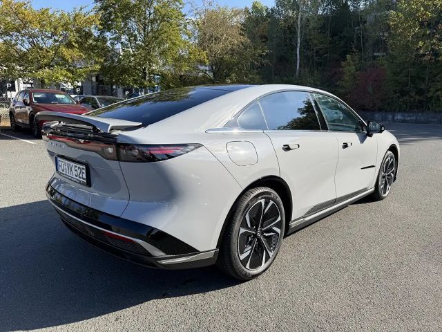 Mazda 6e