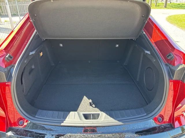 Mazda 6e