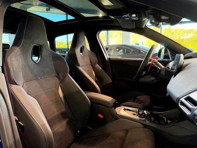 BMW 235