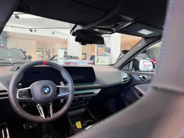 BMW 235