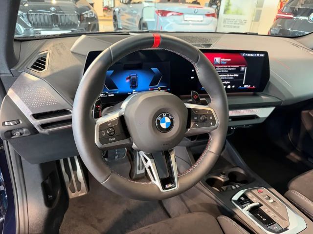 BMW 235