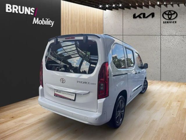 Toyota Proace City