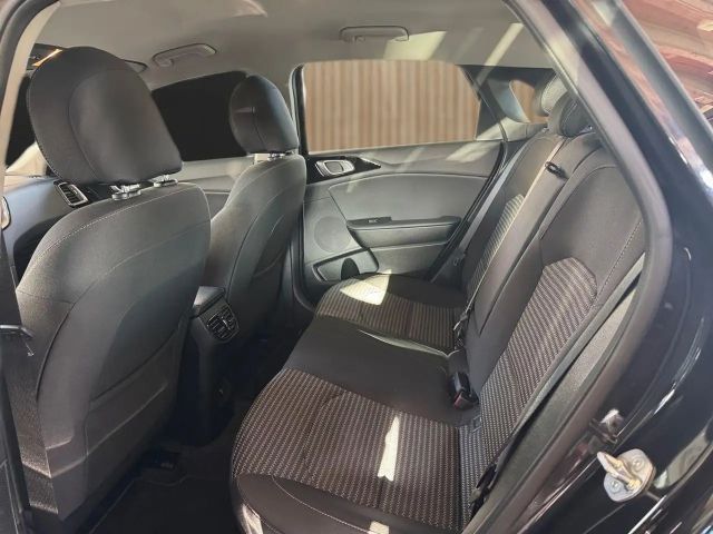 Kia Ceed / cee'd