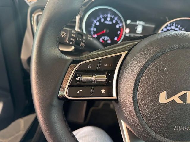 Kia Ceed / cee'd
