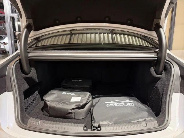 BYD Seal