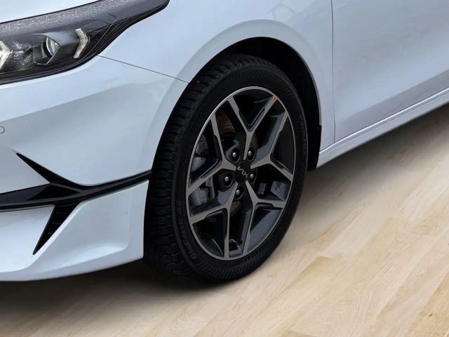 Kia Ceed / cee'd