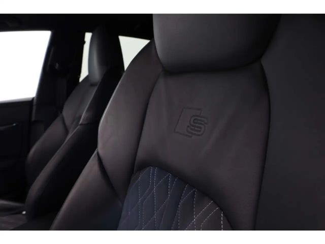 Audi S7