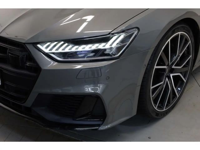 Audi S7