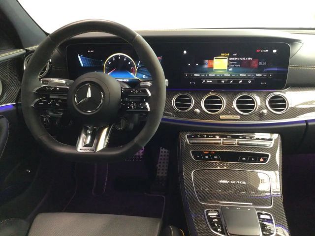 Mercedes-Benz E 63 AMG
