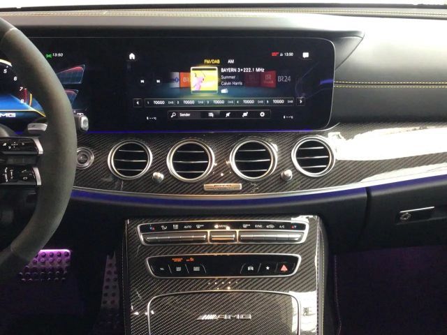 Mercedes-Benz E 63 AMG