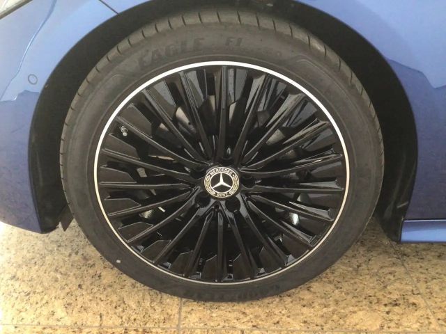 Mercedes-Benz CLE 200