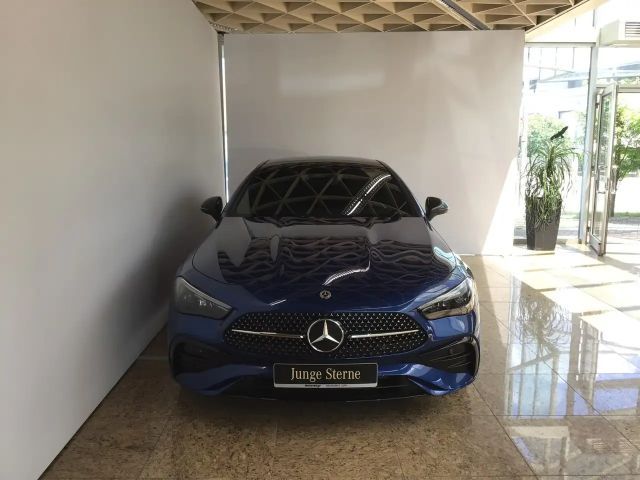Mercedes-Benz CLE 200