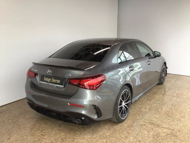Mercedes-Benz A 35 AMG