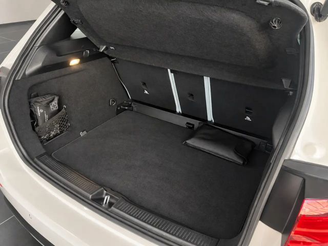 Mercedes-Benz B 220