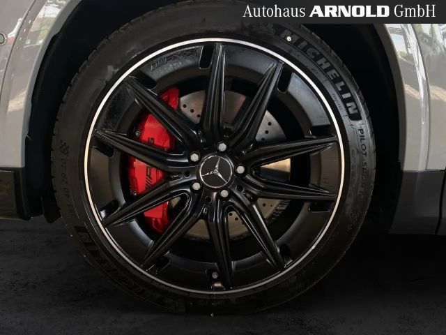 Mercedes-Benz GLA 45 AMG