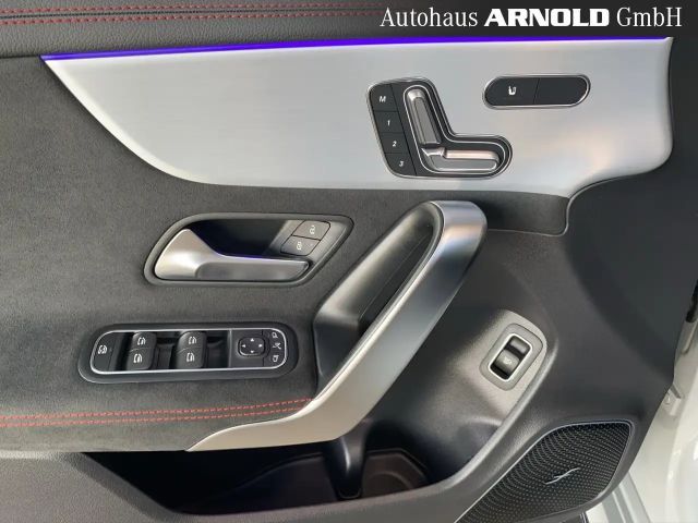Mercedes-Benz CLA 45 AMG