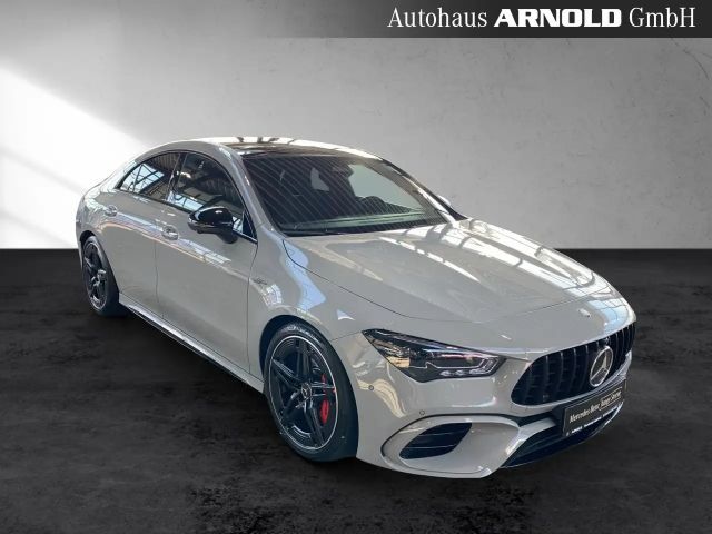 Mercedes-Benz CLA 45 AMG