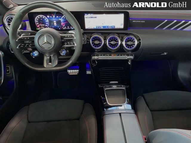 Mercedes-Benz CLA 45 AMG