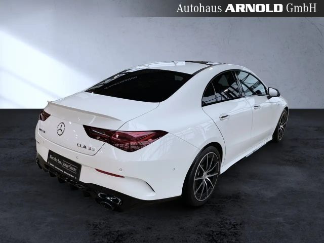 Mercedes-Benz CLA 35 AMG