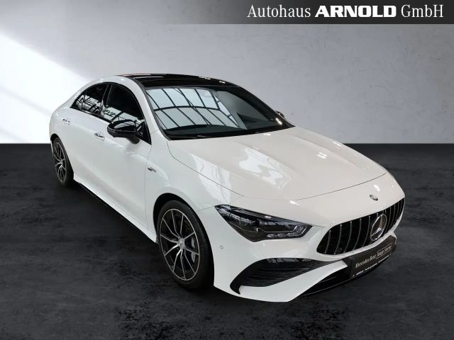 Mercedes-Benz CLA 35 AMG