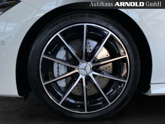 Mercedes-Benz CLA 35 AMG