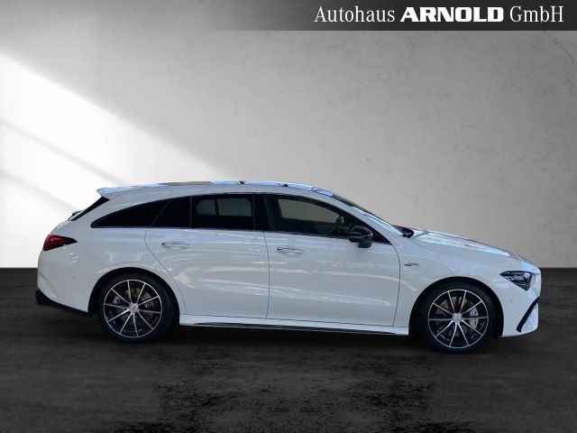 Mercedes-Benz CLA 35 AMG