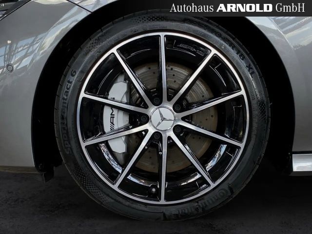 Mercedes-Benz CLA 35 AMG