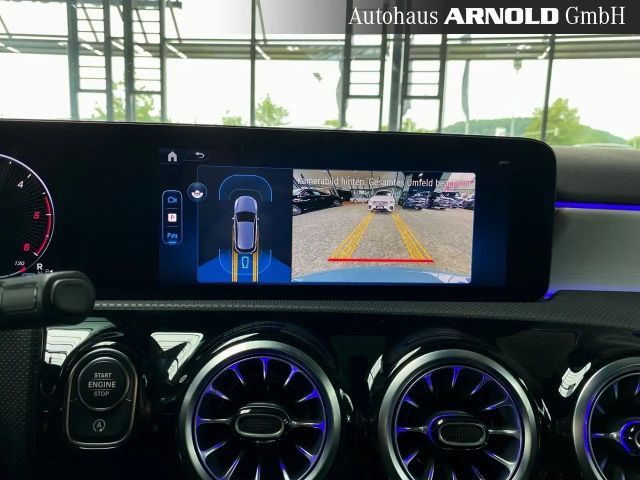 Mercedes-Benz A 220