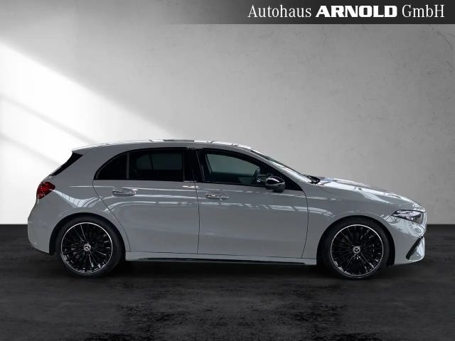 Mercedes-Benz A 220