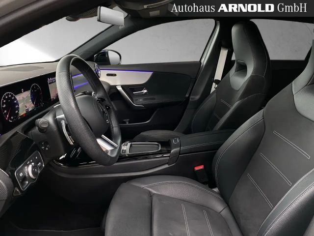 Mercedes-Benz A 220